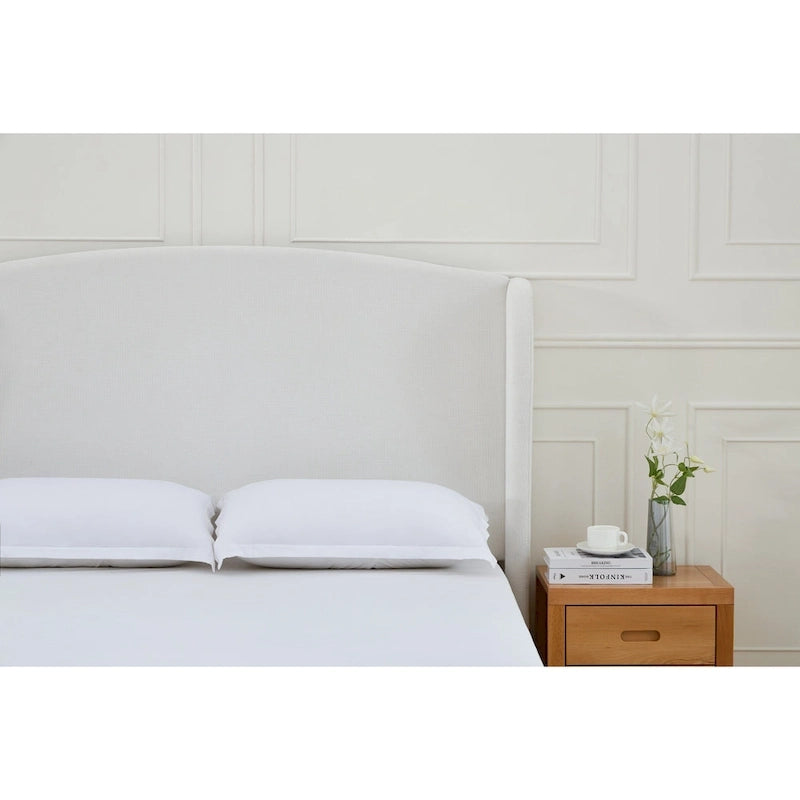 - Cadre de lit classique Windsor avec tête de lit capitonnée à oreilles