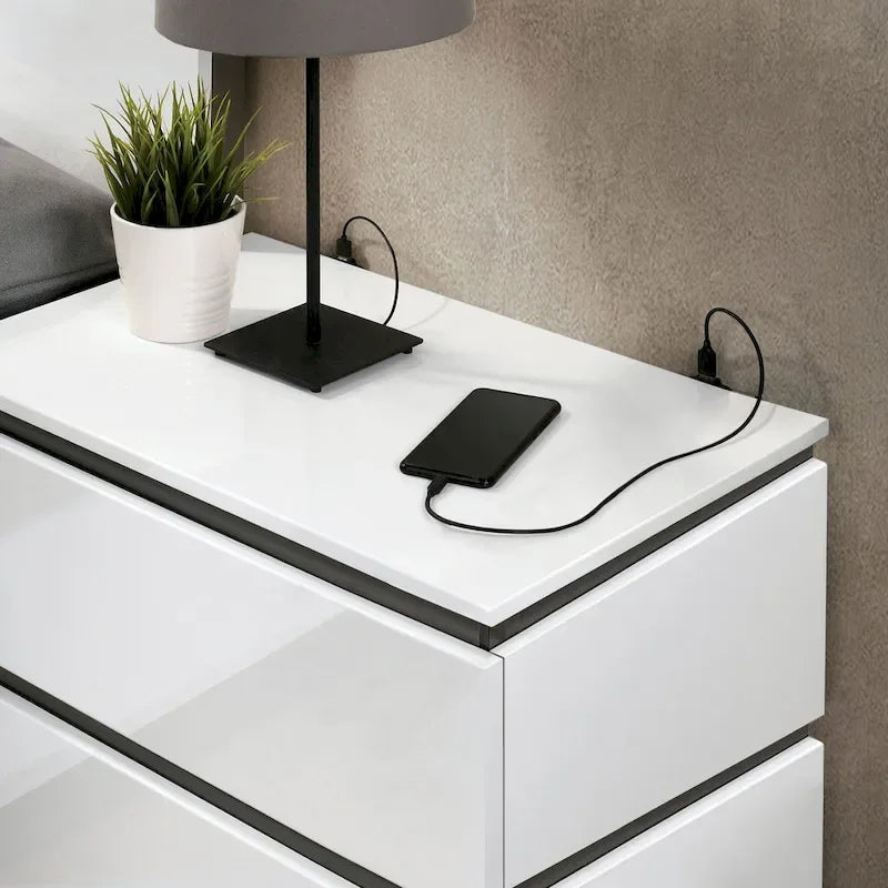 Ensemble de chambre à coucher Conjira Modern 4 pièces en bois blanc avec plateforme