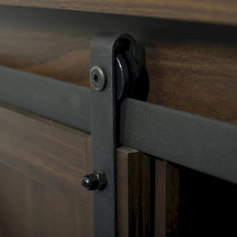 Meuble TV en bois de style ferme avec porte coulissante type grange