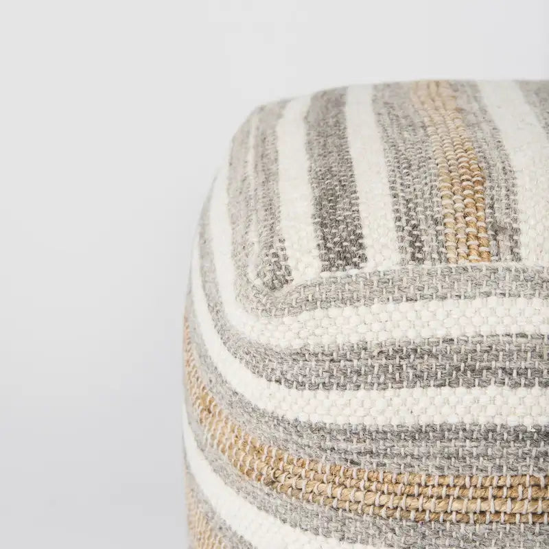 Pouf carré en chanvre et coton à rayures multicolores