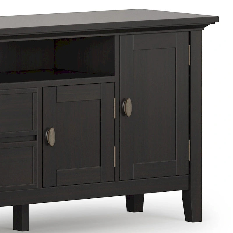 Meuble TV transitionnel en BOIS MASSIF Mansfield de 72 pouces de large pour téléviseurs jusqu'à 80 pouces - 72 L x 16,5 P x 26 H