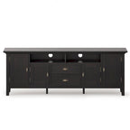 Meuble TV transitionnel en BOIS MASSIF Mansfield de 72 pouces de large pour téléviseurs jusqu'à 80 pouces - 72 L x 16,5 P x 26 H