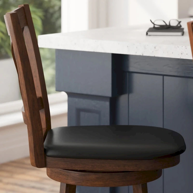 Tabouret de comptoir pivotant en bois, modèle Ladderback, capitonné et moderne